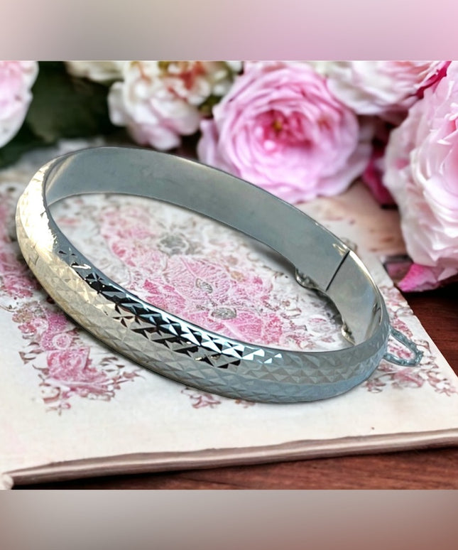 Sterlling silver 925 textured bangle