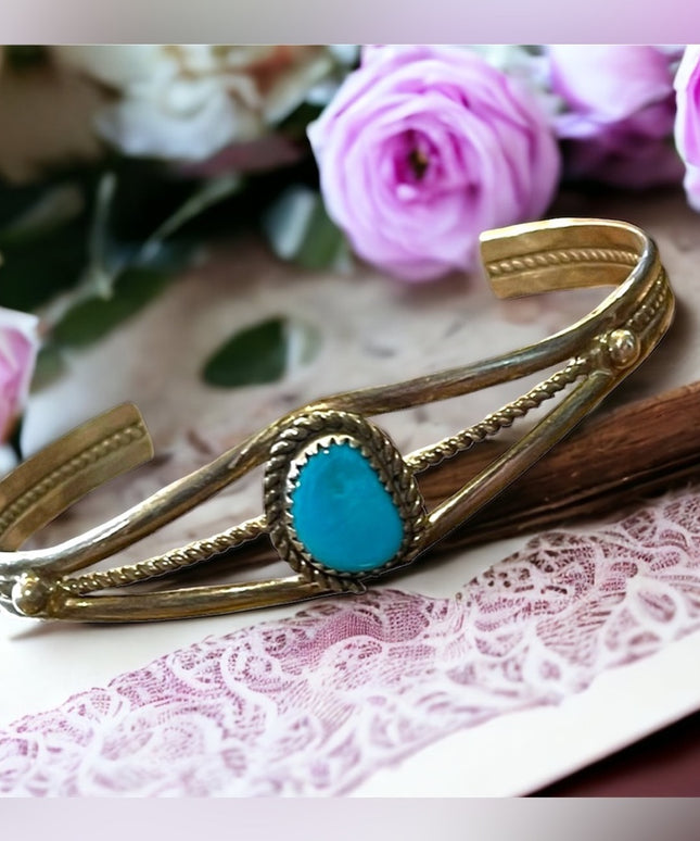 Vintage 1960s Sterling silver bangle turquoise southwestern style 925 cuff