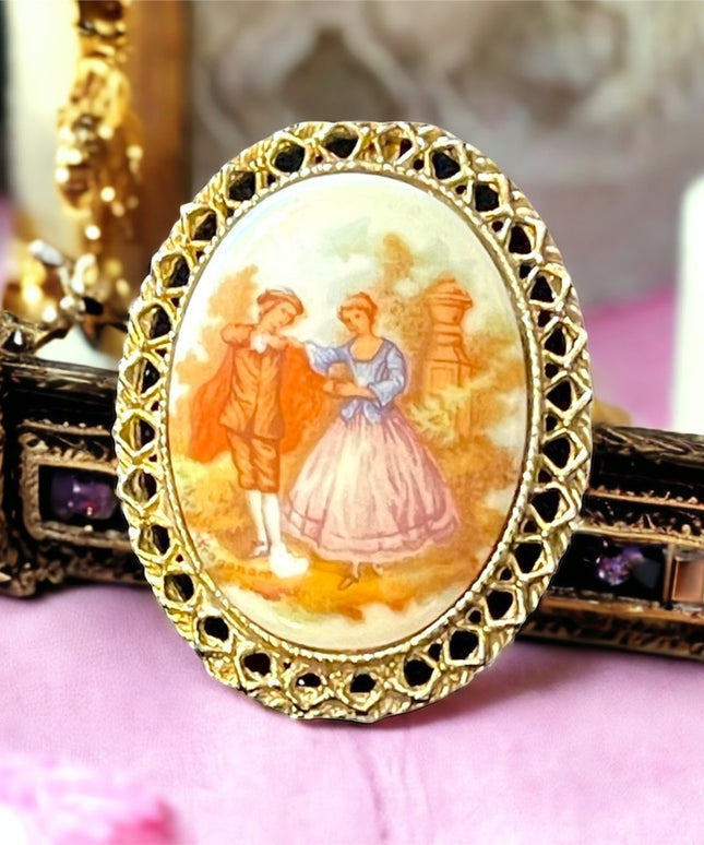 Vintage victorian scene ceramic cameo brooch pendant