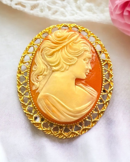 Vintage gold finish large resin cameo brooch