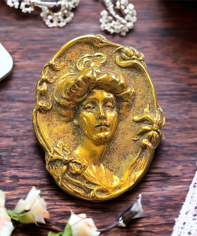 Vintage gold finish large cameo brooch Gibson Girl