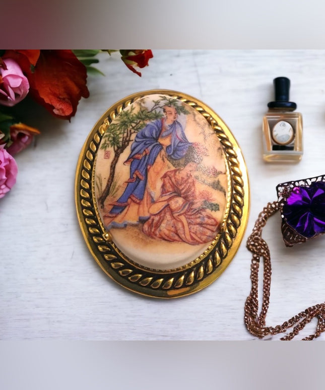 Geisha scene vintage Ceramic Cameo braided gold tone Large