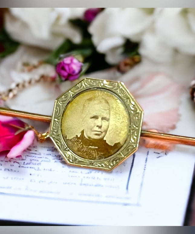 Antique Victorian 19k Solid Rose Gold Bar brooch w photo locket 1800s European