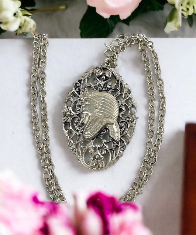 Vintage Silver tone EGYPTIAN King Tut Large pendant necklace
