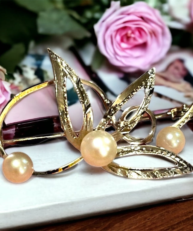 Vintage sterling silver 925 flower pearl fancy brooch