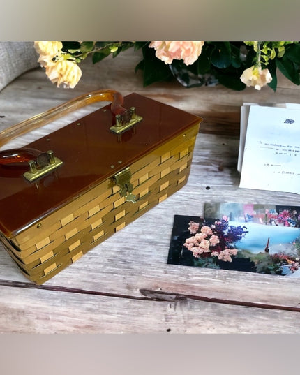 Vintage 1950s Dorset Rex Fifth Ave Metal mesh gold finish acrylic box purse