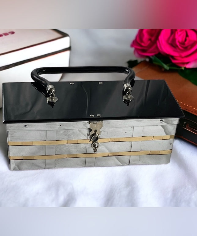 Vintage 1950s Dorset Rex Fifth Avenue Silver gold Woven Metal Box lucite purse
