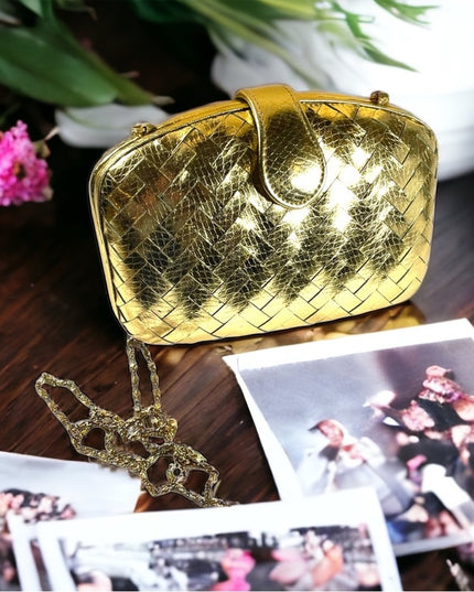 Vintage gold metalic simulated leather clutch shoulder bag weave