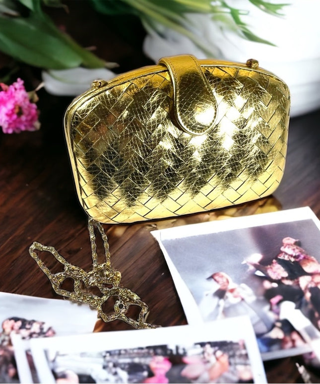 Vintage gold metalic simulated leather clutch shoulder bag weave