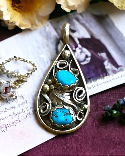Vintage 1950s Sterling silver L stamp Turquoise Southwestern necklace pendant