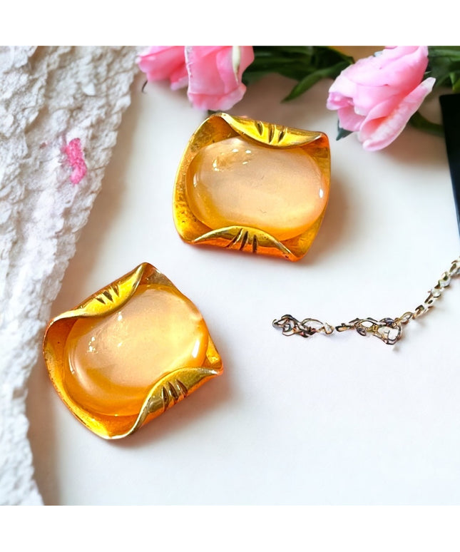 Vintage gold plated fancy MOP Clip on earrings
