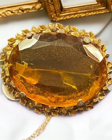 Vintage gold finish large amber crystal glass chunky brooch