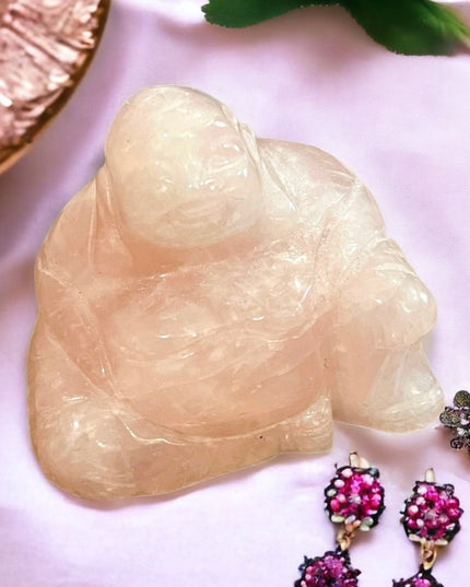 Lovely rose quartz SITTING BUDDAH carved figurine