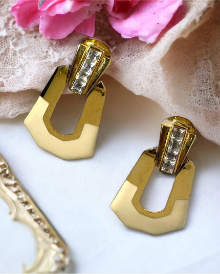 VTG 1980s Fancy Cream enamel & gold finish with crystal accents dangle earrings