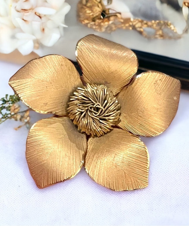 Large vintage gold plated ornate flower brooch 1960s