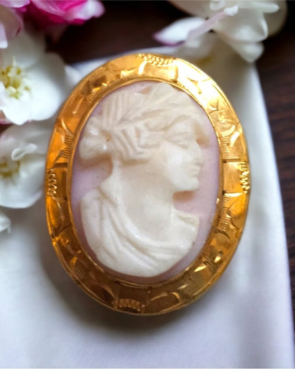 💗 10k GOLD Victorian Antique Shell Cameo brooch 💗