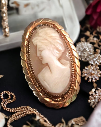 Vintage 12k GF shell Cameo Catamore Italy