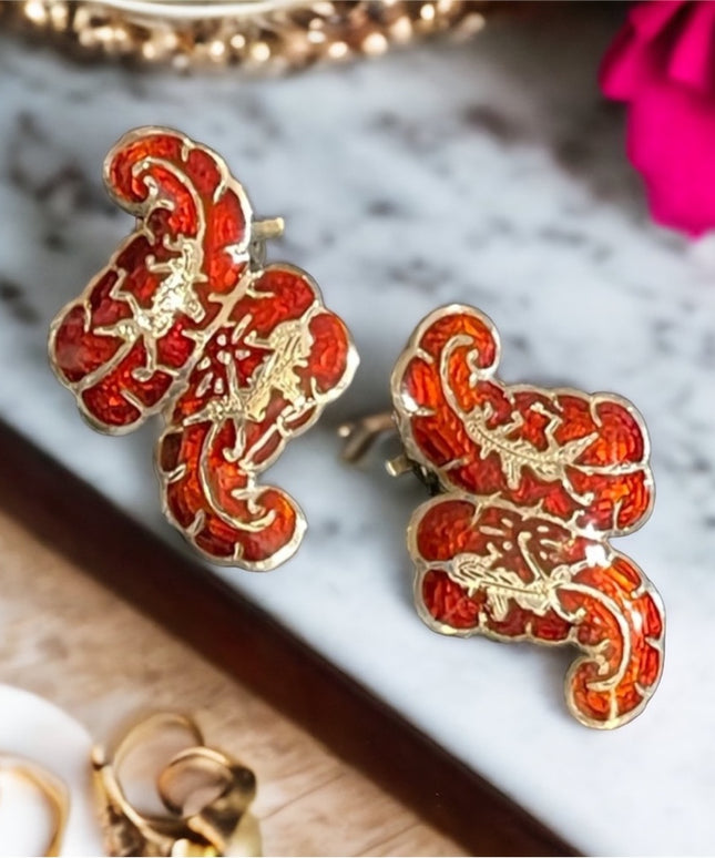 Vintage 1950s sterling silver SIAM red enamel fancy clip on earrings dancer