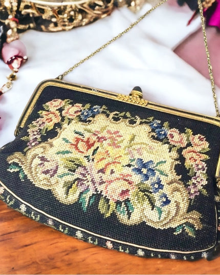 Stunning antique needlepoint wristlet flowers design bag petite point