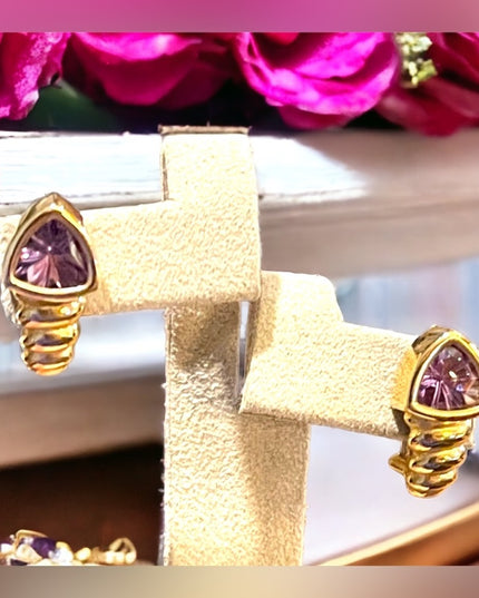 Lovely 14k Solid Gold Trillion Cut Amethyst pierced Earrings