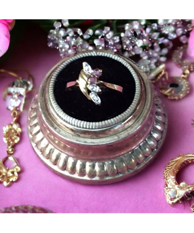 10k gold diamond & ruby ring vintage
