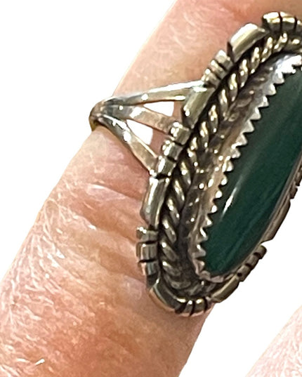 Vintage Southwestern Sterking silver 925 Malachite Oval statement ring Handmade