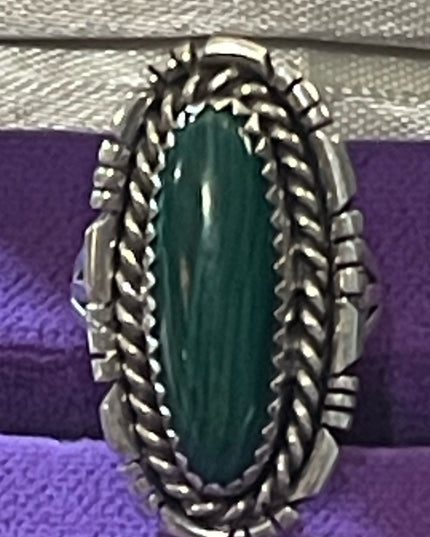 Vintage Southwestern Sterking silver 925 Malachite Oval statement ring Handmade