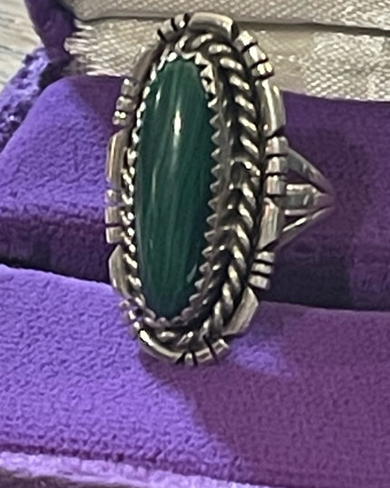 Vintage Southwestern Sterking silver 925 Malachite Oval statement ring Handmade