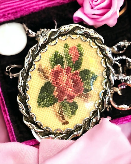 Vintage 1960s Petite Point Needlepoint flower silver finish brooch pendant