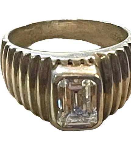 Sterling silver 925 Ornate fancy 1970s style Ribbed pleated ring