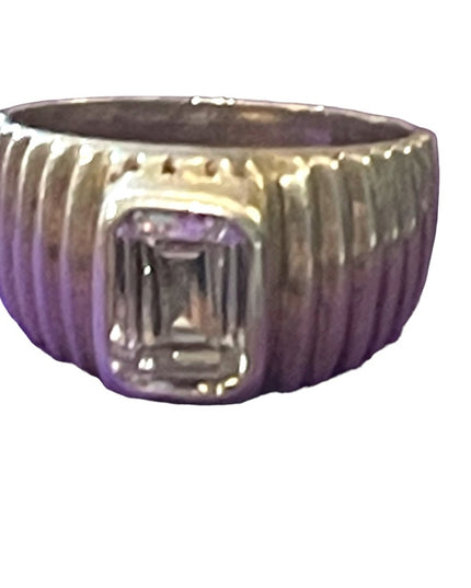 Sterling silver 925 Ornate fancy 1970s style Ribbed pleated ring