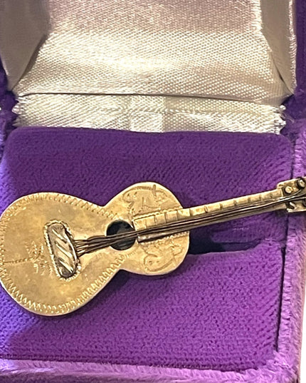 Vintage sterling silver primitive Taxco EID figural guitar pin brooch Mexico