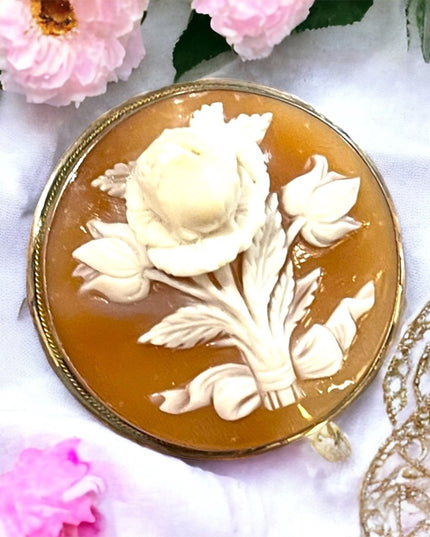 Vintage Sterling silver High relief Round flower cameo Brooch