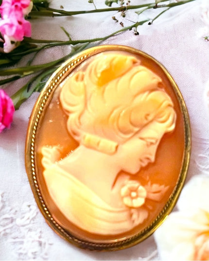 Lovely vintage sterling gold filled cerved shell CAMEO brooch pendant lady RF