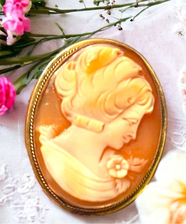 Lovely vintage sterling gold filled cerved shell CAMEO brooch pendant lady RF