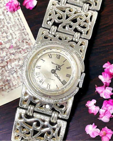Vintage Vendome wind up wrist watch silver metal 6”