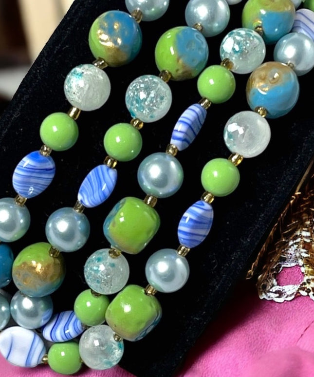 Vintage 1950s Faux pearl Murano Italian glass 2 strand fancy necklace