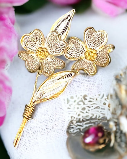 Antique 800 Italy silver gold wash fancy fillagree flower brooch