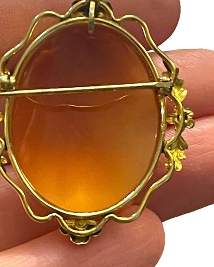 Vintage 1950s 12k gold filled Van Dell Carved shell Cameo brooch pendant design