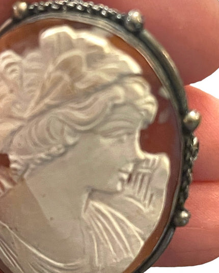 Vintage 1930s 800 Italy silver carved shell cameo brooch pendant Large