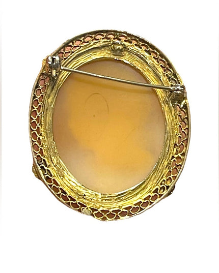Lovely gold plate shell carved cameo brooch pendant large vintage