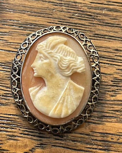 Antique Ornate filagree 800 silver Hand carved shell cameo brooch pendant