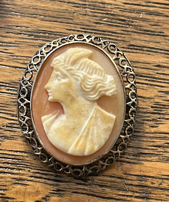 Antique Ornate filagree 800 silver Hand carved shell cameo brooch pendant