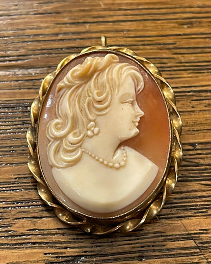 Vintage Art Deco style 12k Gold filled Ronci carved shell RF cameo lady
