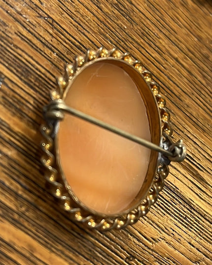 - Vintage Art Deco style Gold filled carved shell RF cameo lady