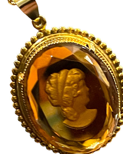 Vintage large Amber glass etched intalgio reverse  cameo gold finish necklace