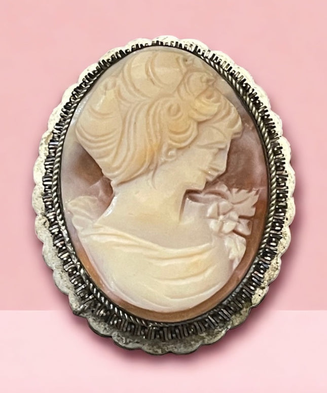 Vintage Ornate 800 sterling silver Hand carved shell cameo brooch…