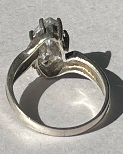 Stunning Sterling silver 925 CZ marcasite cluster ring