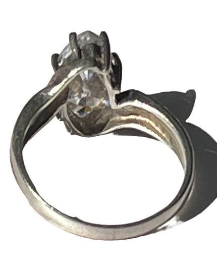 Stunning Sterling silver 925 CZ marcasite cluster ring