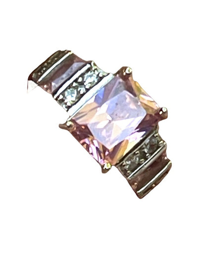 Stunning sterling silver 925 Pink ice CZ Sz 10 ring
